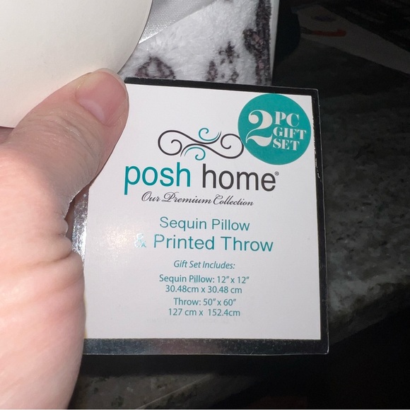 Posh Home Sequin Pillow & Printed Throw Gift Set New NIB Unicorn - Picture 3 of 6